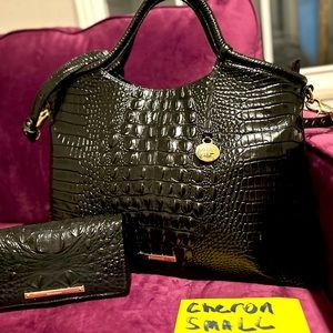 👜✨ **Brahmin Melbourne Collection - Elegant Elaine Satchel! 🌸✨